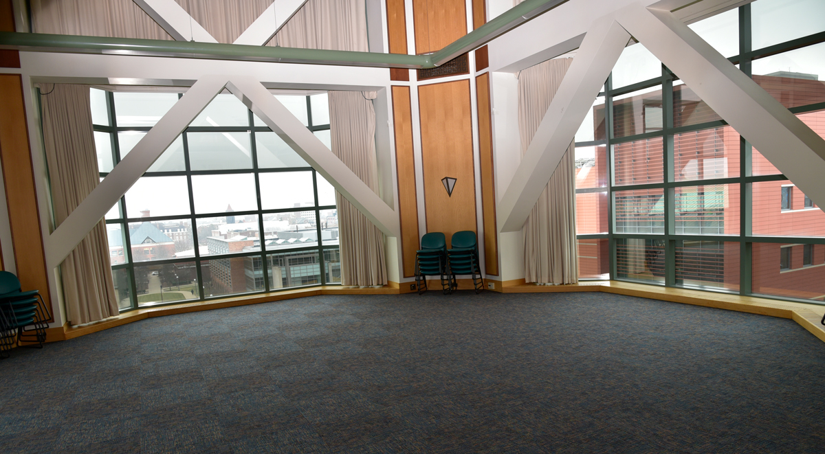 A photo of the fifth floor tower room at the Beckman Institute.